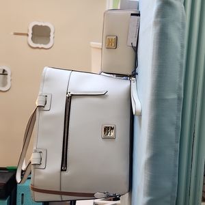 Dooney & Bourke Beacon Zip Tote